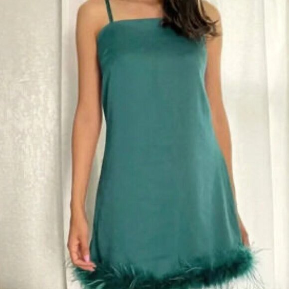 NWT Thirty Thirty Feather Trimmed Cocktail Party Slip Dress in Emerald Size M - Picture 1 of 11